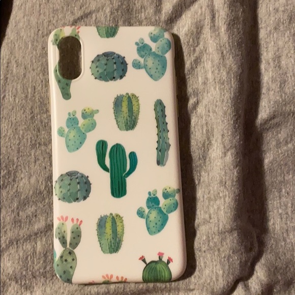 Phone cases - Picture 5 of 16